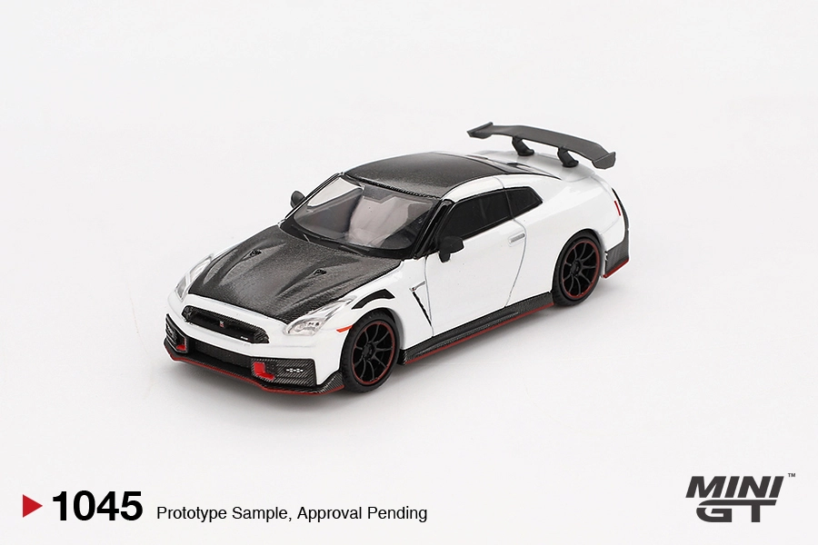 Nissan GT-R Nismo 2024 Brilliant White Pearl #1045